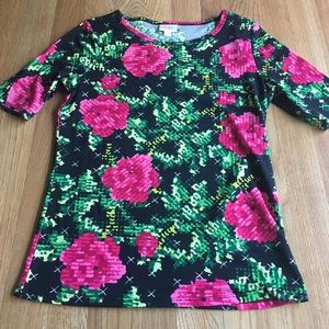 Medium Gigi with roses